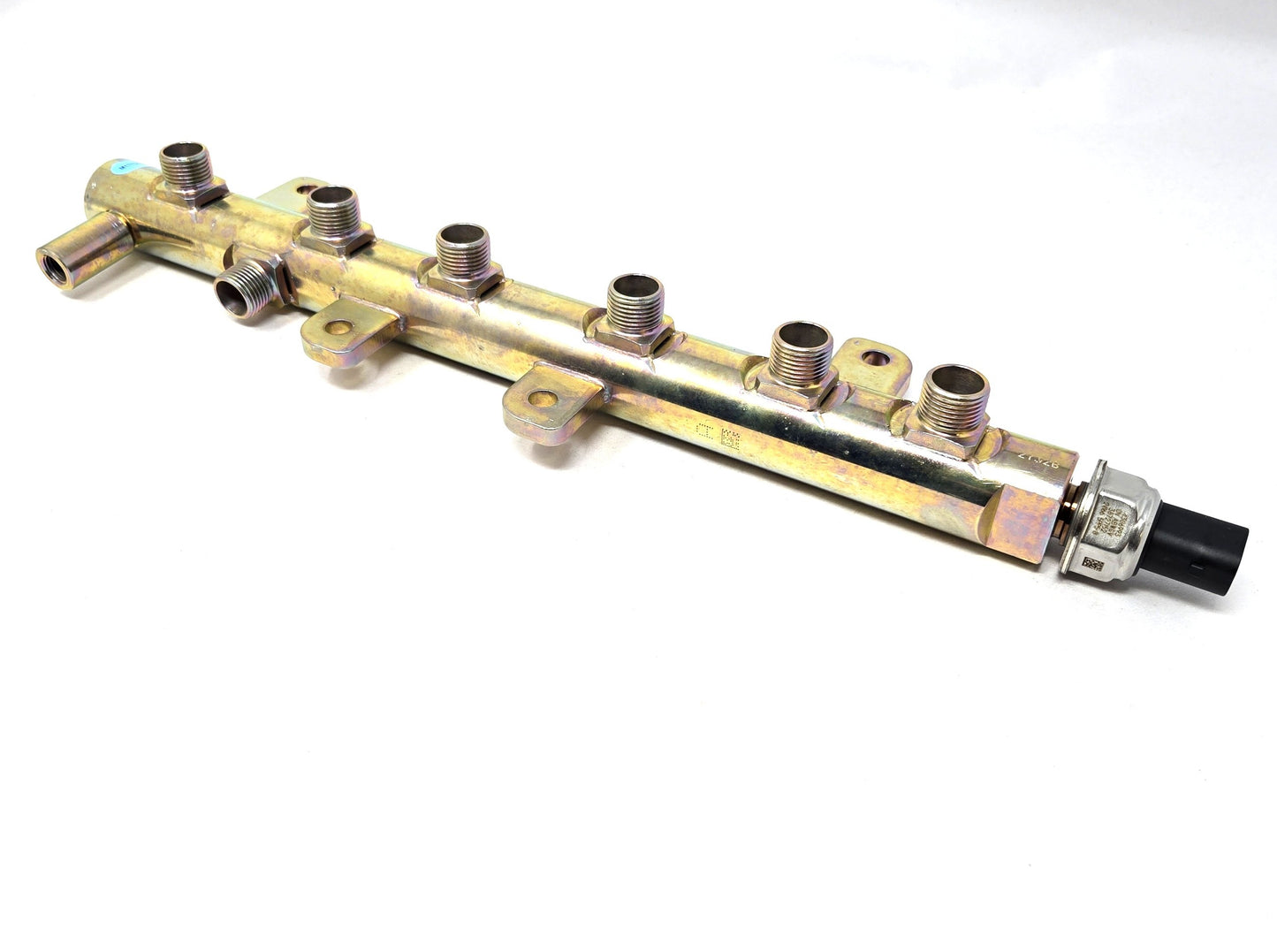 Fuel Rail for 2013-2016 6.7l Dodge Cummins