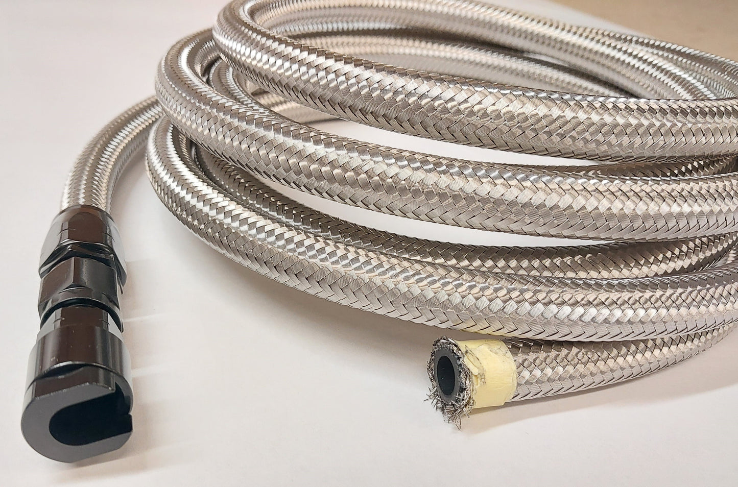 Tank to Engine Stainless Steel Fuel Line Kit for 2001-2010 6.6 Duramax Chevy GMC