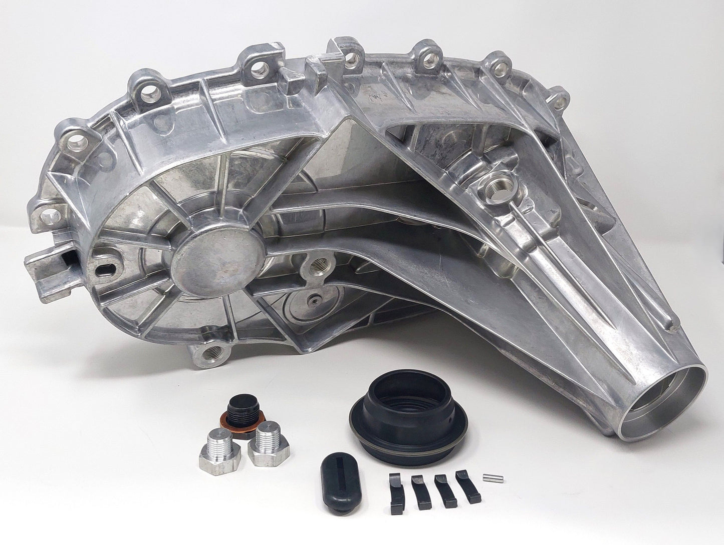 Transfer Case Housing Rear w/ Repair Kit For GM Chevy NP149/246/261HD/263HD (1/2 Tons)