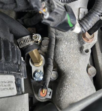 Thermostat Housing to Heater Core Coolant Adapter for 2005-2007 6.6l Duramax