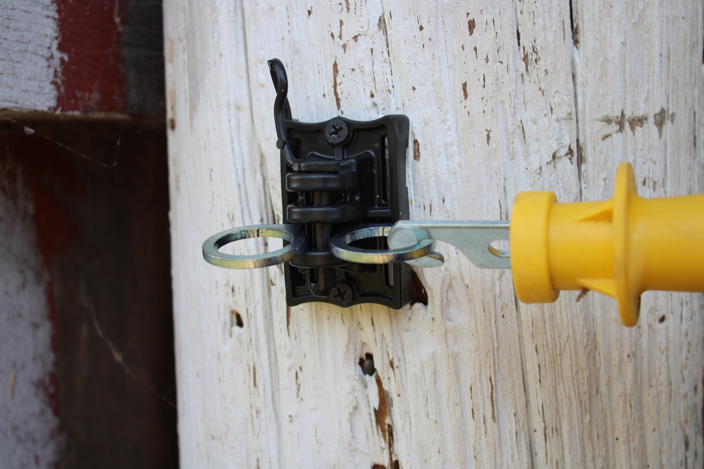 10pc T-Post Or Wood Post Electric Fence Gate Hook Heavy Duty Eyelet Set