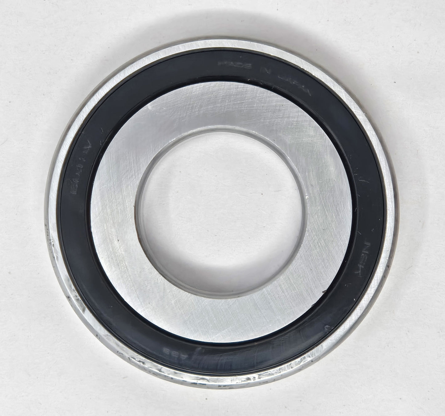 Tail Shaft Bearing for 2001-2006 Chevy GMC 6.6l Duramax W/ ZF6 Transmission