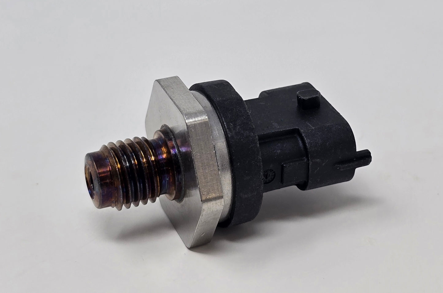 Fuel Pressure Sensor for 6.6l Duramax 2001-2004 LB7 Chevy GMC 97329566