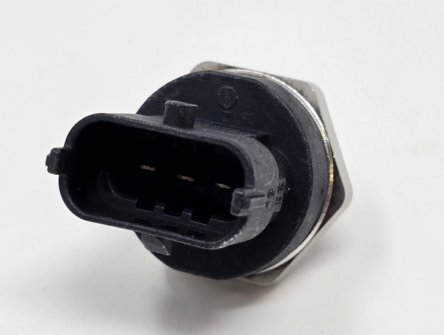 Fuel Pressure Sensor for 6.6l Duramax 2001-2004 LB7 Chevy GMC 97329566