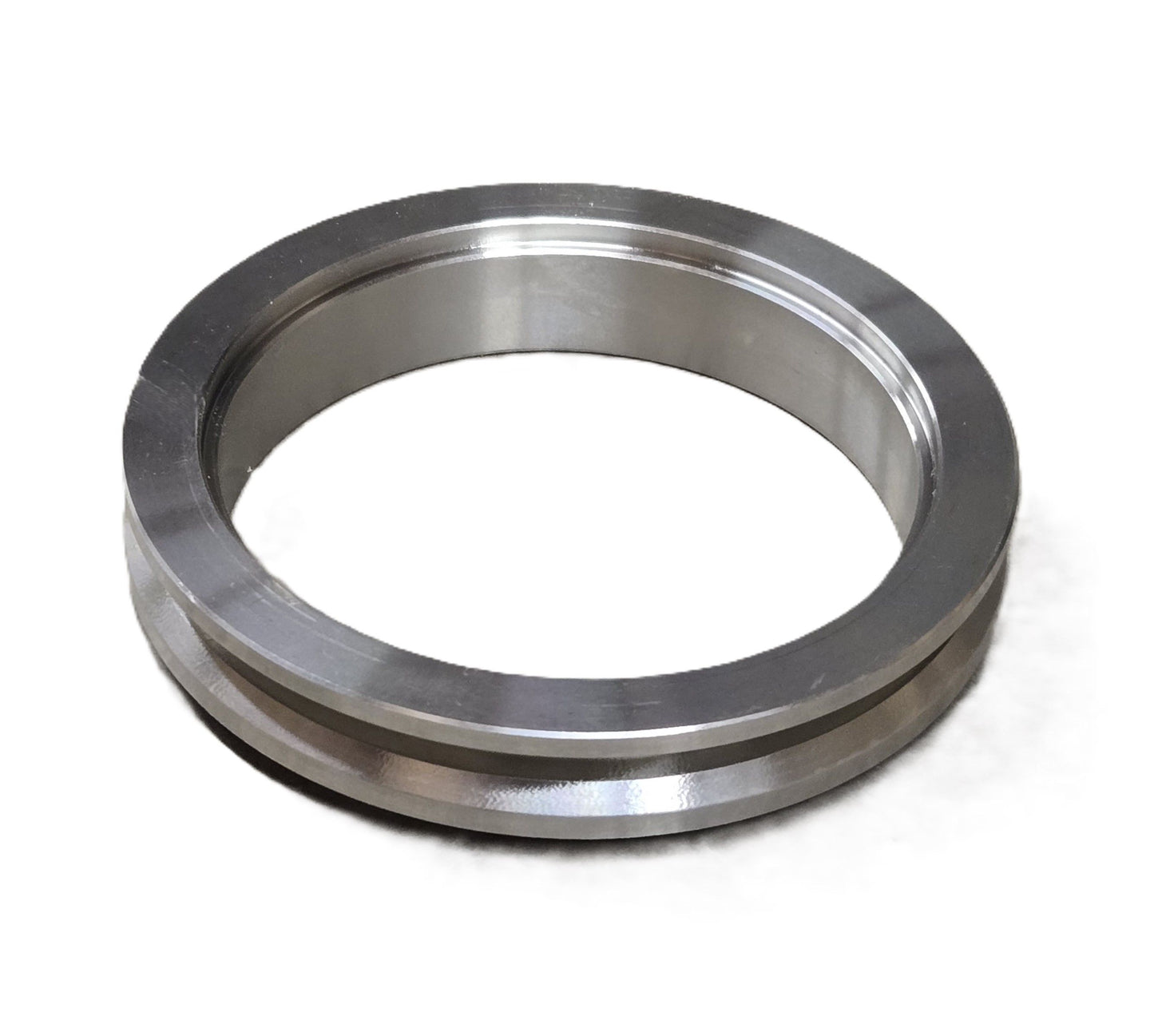 Stainless Upper Downpipe Turbo Outlet V-band Flange for 6.6l 2005-2016 Duramax