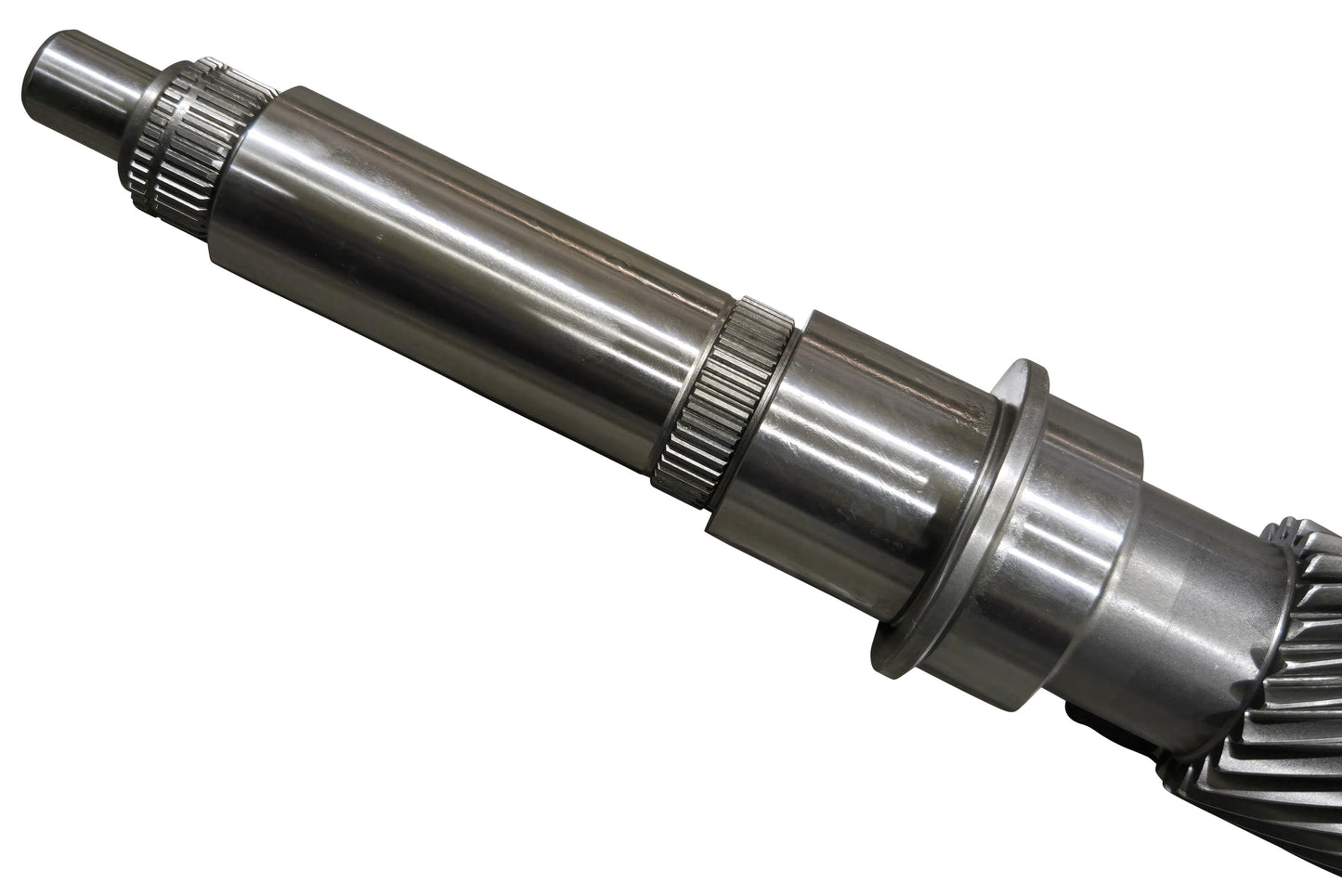 Main / Tail Shaft for 2001-2006 Chevy GMC 6.6l Duramax W/ ZF6 Transmission