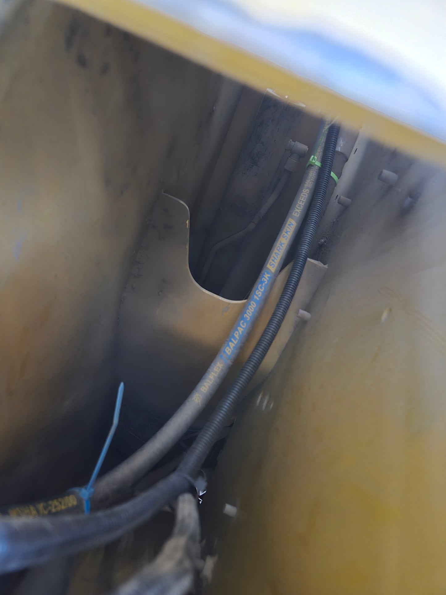 Case Drain Kit for CAT Skid Steer Track Loader B & C Series